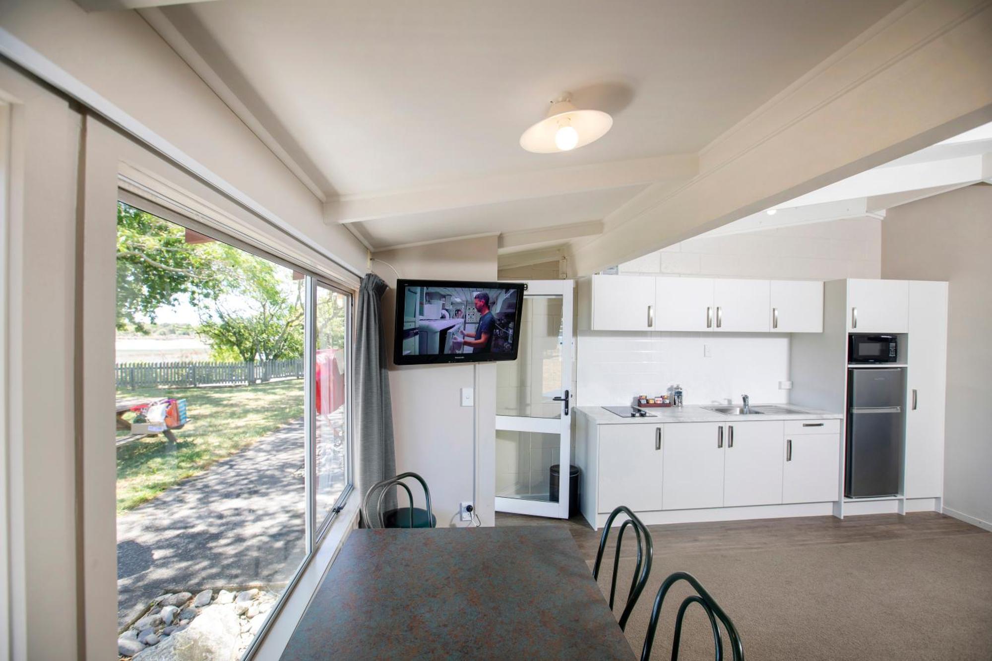 Tahuna Beach Holiday Park Nelson Extérieur photo